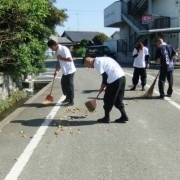 掃除もする